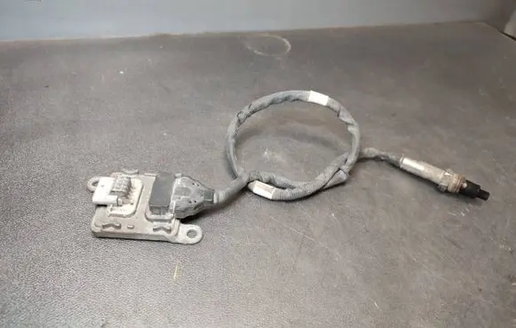 Renault Trafic III (X82) Lambda probe sensor A3C0069090001
