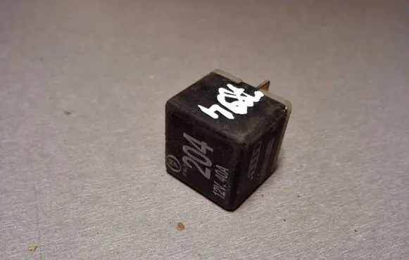 Audi A6 S6 C5 4B Other relay 431951253H