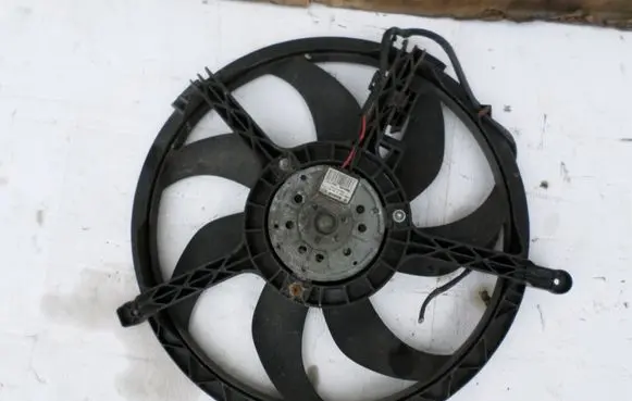 Mini One - Cooper Coupe R56 Electric radiator cooling fan