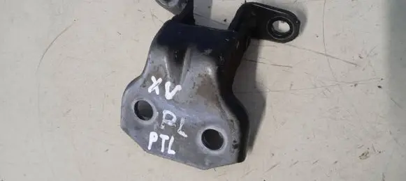 Subaru XV Front door upper hinge 