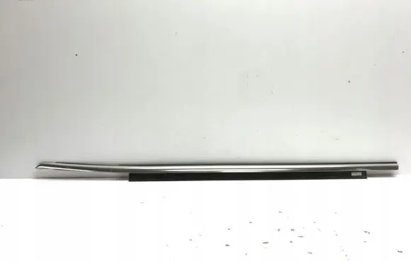 Audi A5 Sportback 8TA Windshield/front glass wiper blade 8T8853283F