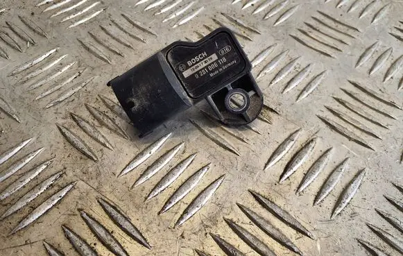Honda CR-V Air pressure sensor 0281006118