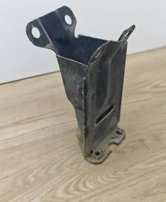 Volvo V70 Radiator support slam panel bracket 