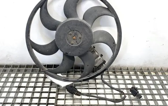 Volvo V70 Fan control module 1137328081