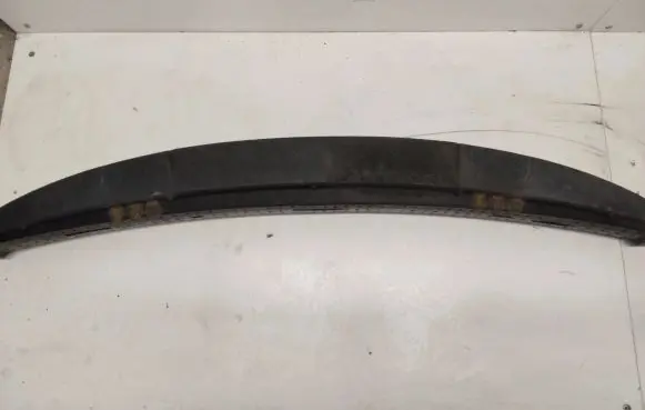 Front bumper foam support bar