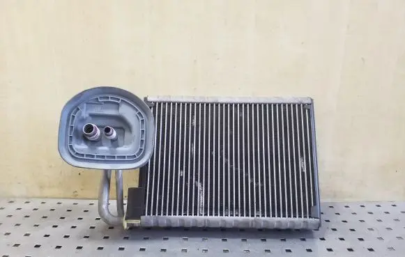 BMW 5 F10 F11 Air conditioning (A/C) radiator (interior) X9387002