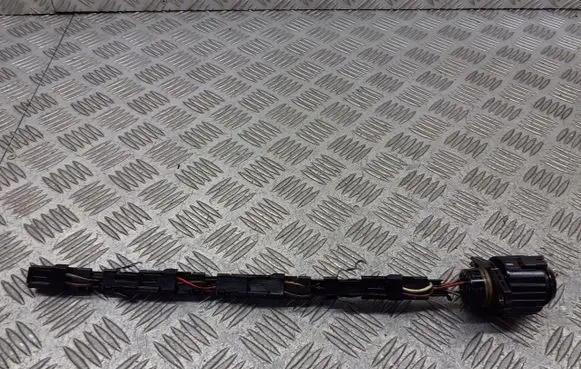 Skoda Octavia Mk2 (1Z) Fuel injector wires 038971803