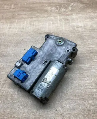 Audi A4 S4 B5 8D Sunroof motor/actuator 0390201632