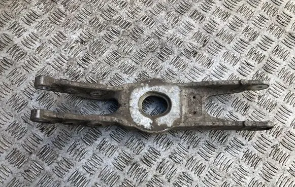 Mercedes-Benz C W205 Rear upper control arm/wishbone A2053300