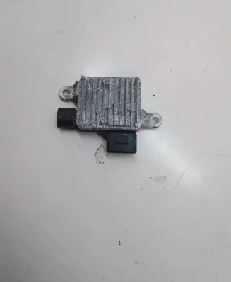 Hyundai Kona I Fan control module 25385D9000
