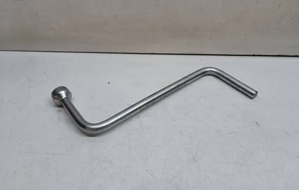 BMW 3 E46 Wheel nut wrench