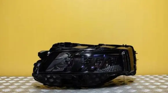 Nissan X-Trail T32 Headlight/headlamp 101-8D045 1534