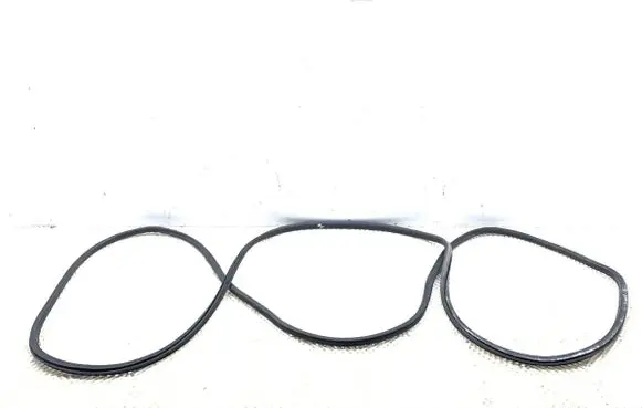 Mercedes-Benz Sprinter W907 W910 Rubber seal front door (on door) 
