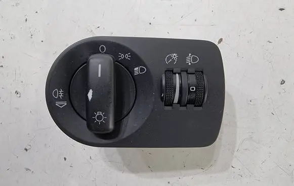 Light switch