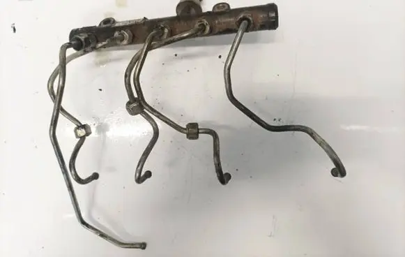 Ford S-MAX Fuel main line pipe 9681649580