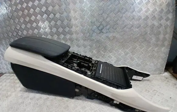 BMW X5 F15 Center console 93698971