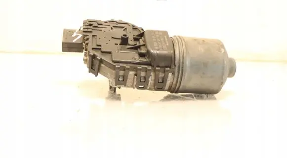 Audi A4 S4 B7 8E 8H Wiper motor 0390241509