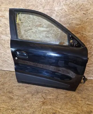 Dacia Spring Front door