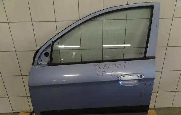 KIA Picanto Front door