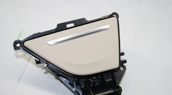 BMW 7 G11 G12 Car ashtray 7398885