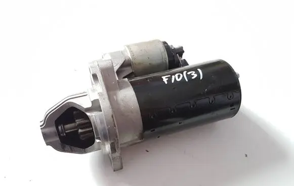 BMW 5 F10 F11 Starter motor 861257603 0001147425