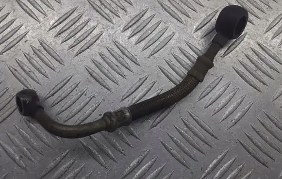 Volvo V50 Turbo turbocharger oiling pipe/hose