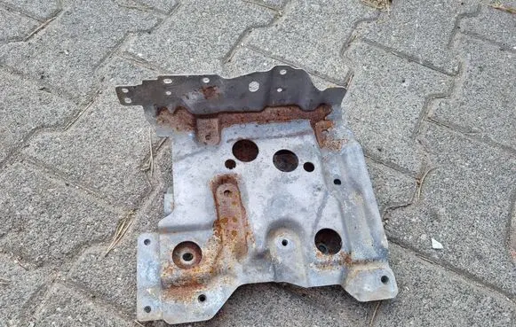 Nissan Qashqai Battery box tray XXXXXXXXXX