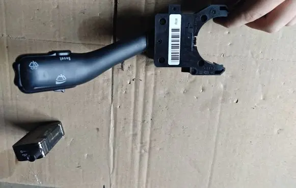 Skoda Superb B5 (3U) Wiper control stalk 494551 4BO953503G
