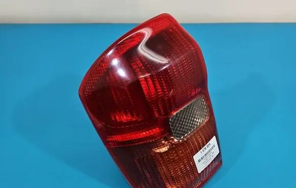 Toyota RAV 4 (XA20) Rear/tail lights IMPRK1576924