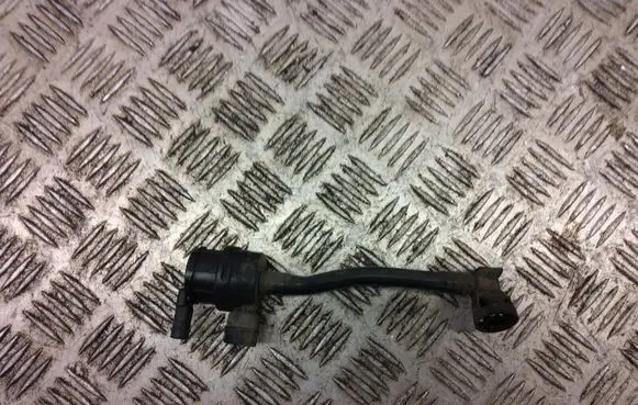 BMW 5 F10 F11 Oil breather separator 