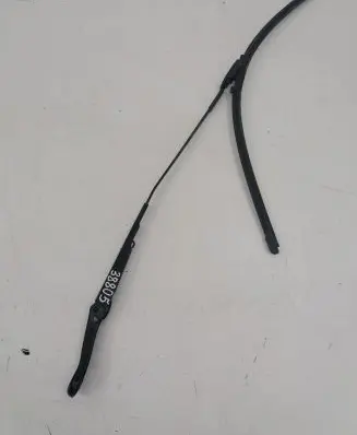 Opel Zafira C Front wiper blade arm 20812594
