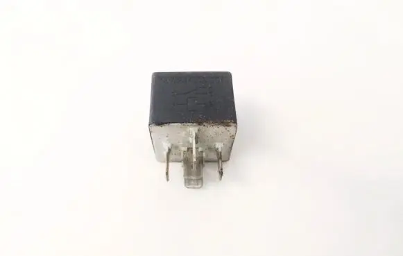 Citroen Xsara Picasso Other relay 12v25a03501