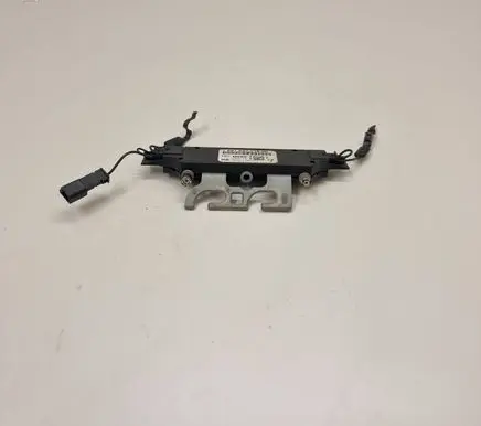 Porsche 911 991 Aerial antenna amplifier 99164711800
