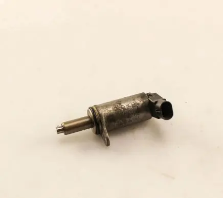 Audi A4 S4 B8 8K Camshaft vanos timing valve 06H103697A