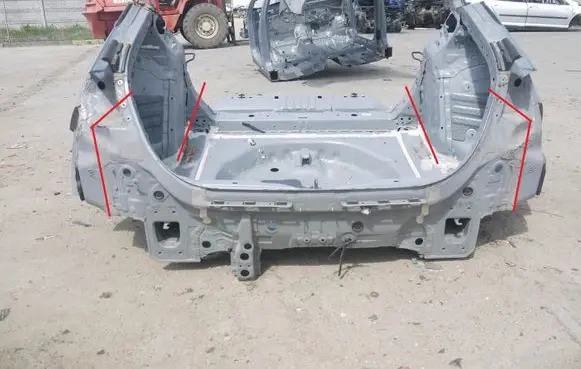 Honda Civic XI Trunk bottom trim panel