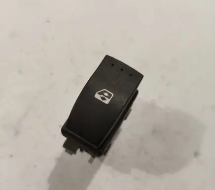 Renault Megane II Electric window control switch 220510C
