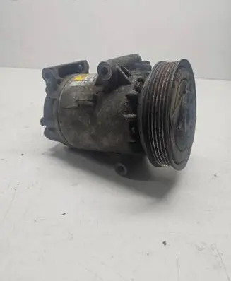 Renault Megane II Air conditioning (A/C) compressor (pump) 8200316164