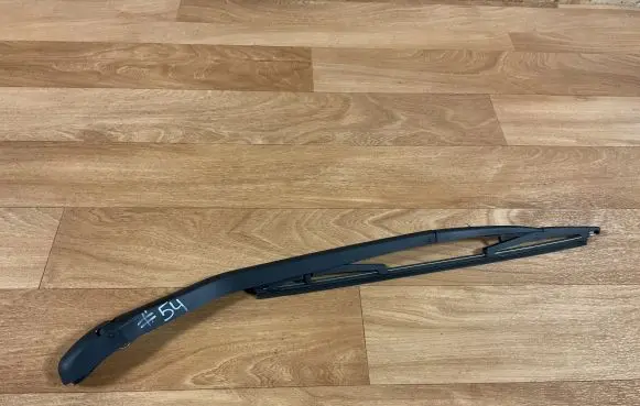 Fiat Punto (188) Rear wiper blade arm