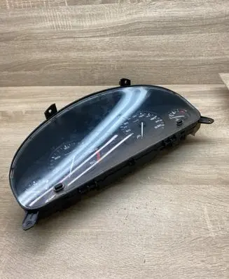 Peugeot 406 Speedometer (instrument cluster) 9630372780