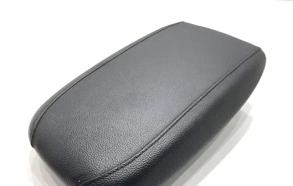 KIA Xceed Armrest