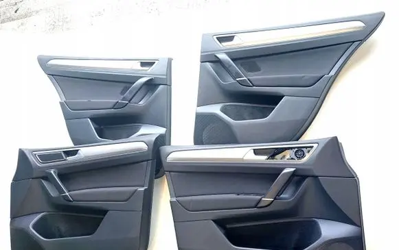 Volkswagen Golf Sportsvan Door card panel trim set 