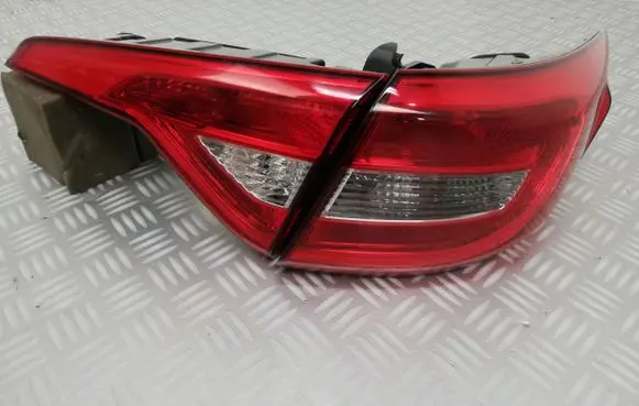 Hyundai Sonata LF Rear/tail lights 92402C3000