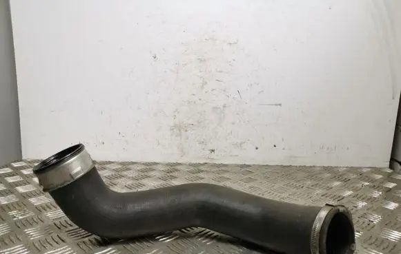 Mercedes-Benz R W251 Intercooler hose/pipe