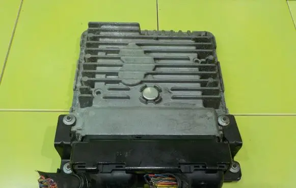 Skoda Fabia Mk2 (5J) Engine control unit/module 03L906023DM ZP61