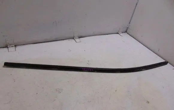 Mercedes-Benz Vito Viano W638 Sliding door upper top rail A6387660037