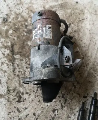 Mazda 3 II Starter motor M001T30971