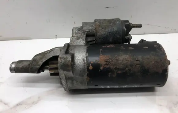Audi A6 Allroad C5 Starter motor 