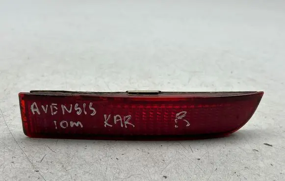 Toyota Avensis T270 Rear tail light reflector E43020009