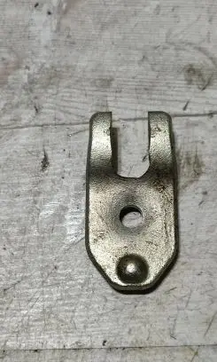Mazda 3 III Fuel Injector clamp holder