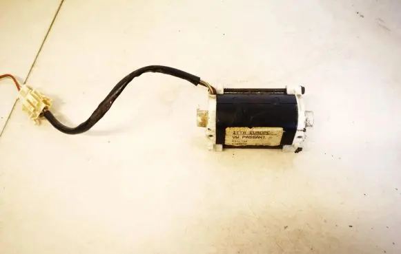 Audi A6 S6 C5 4B Seat adjustment motor 5709040